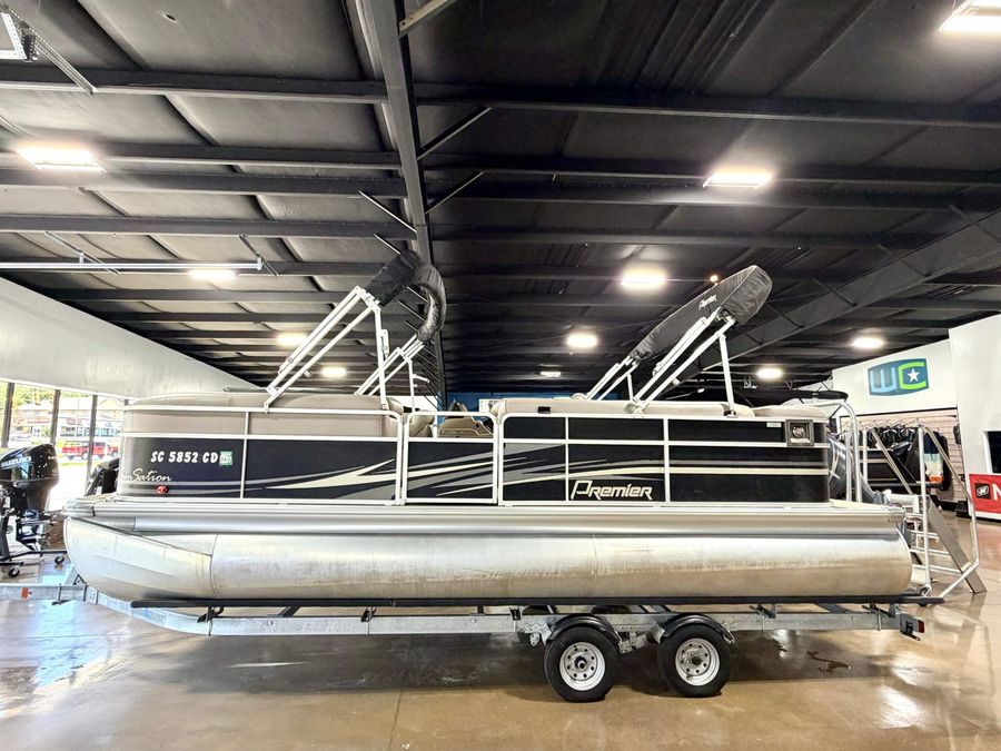 2011 Premier Sunsation 220